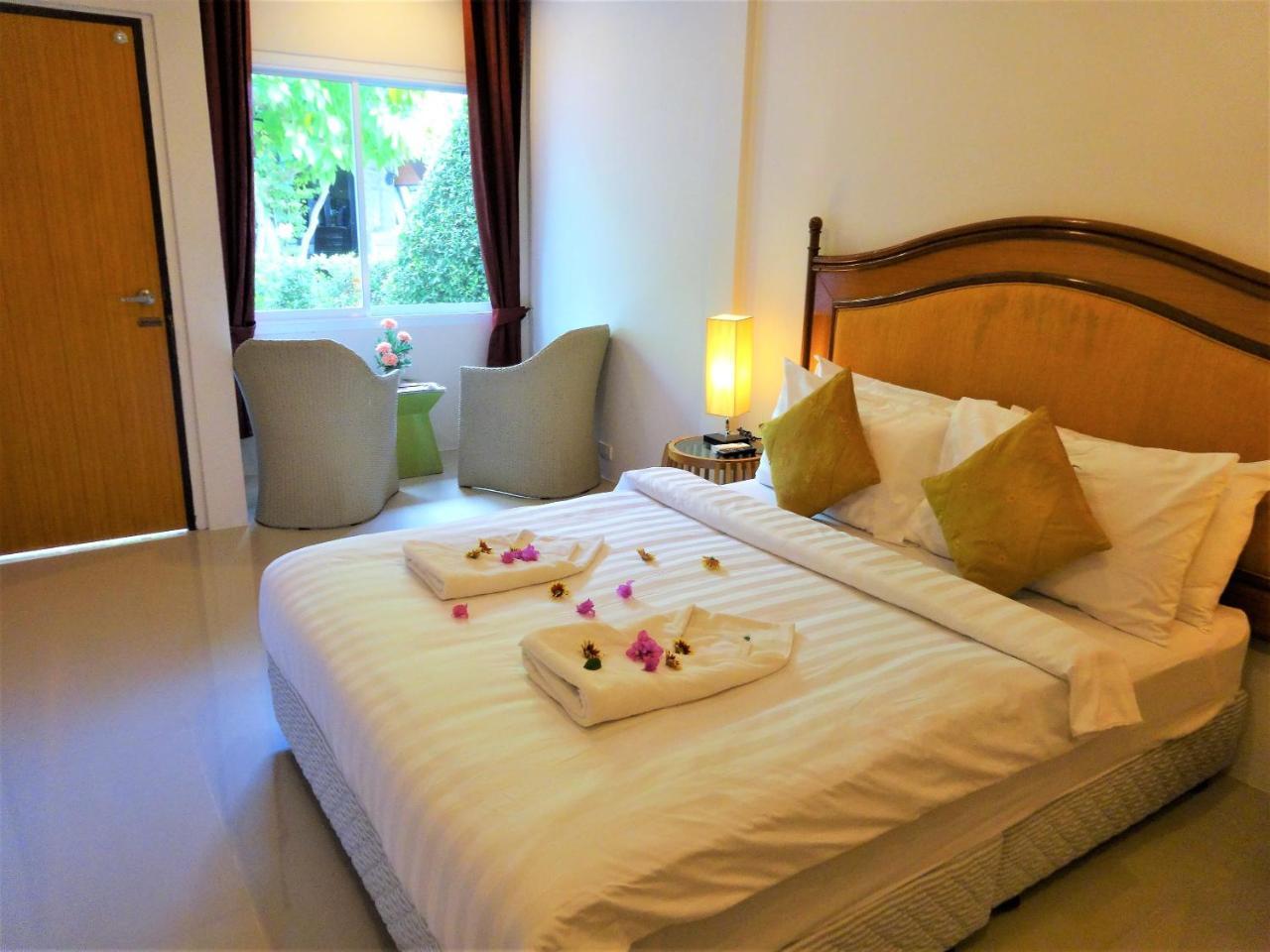 Bangrak Pier Samui Resort Exterior foto